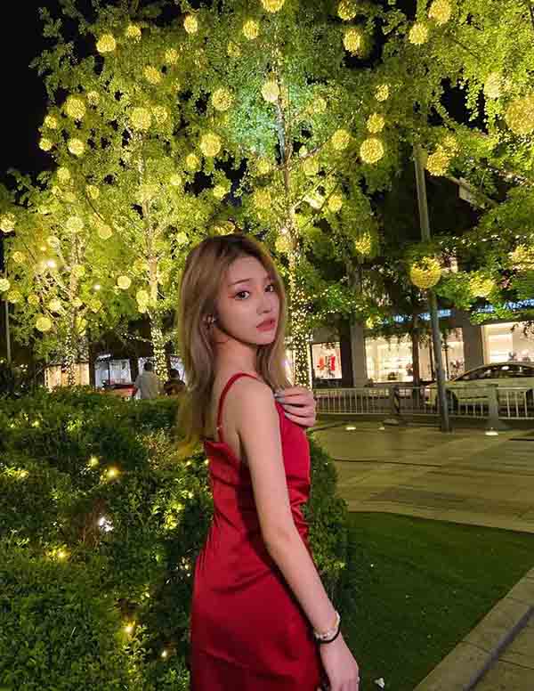 伦敦外围女大学生